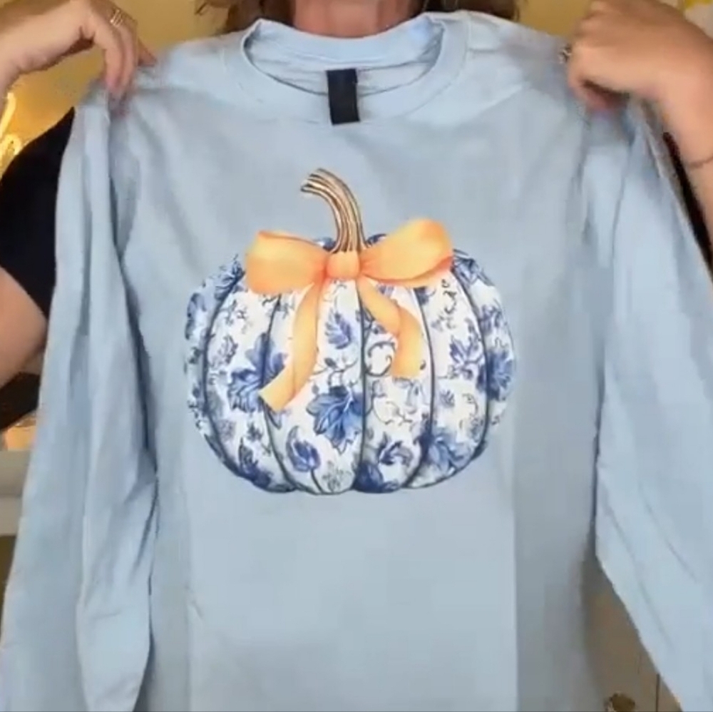 Sale! NWOT 2XL Fall Longsleeve